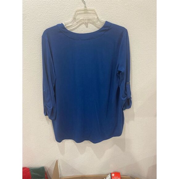 All in Favor Women's V-Neck 3/4 Sleeve Blue Blouse Size L Casual NWT - Picture 4 of 6